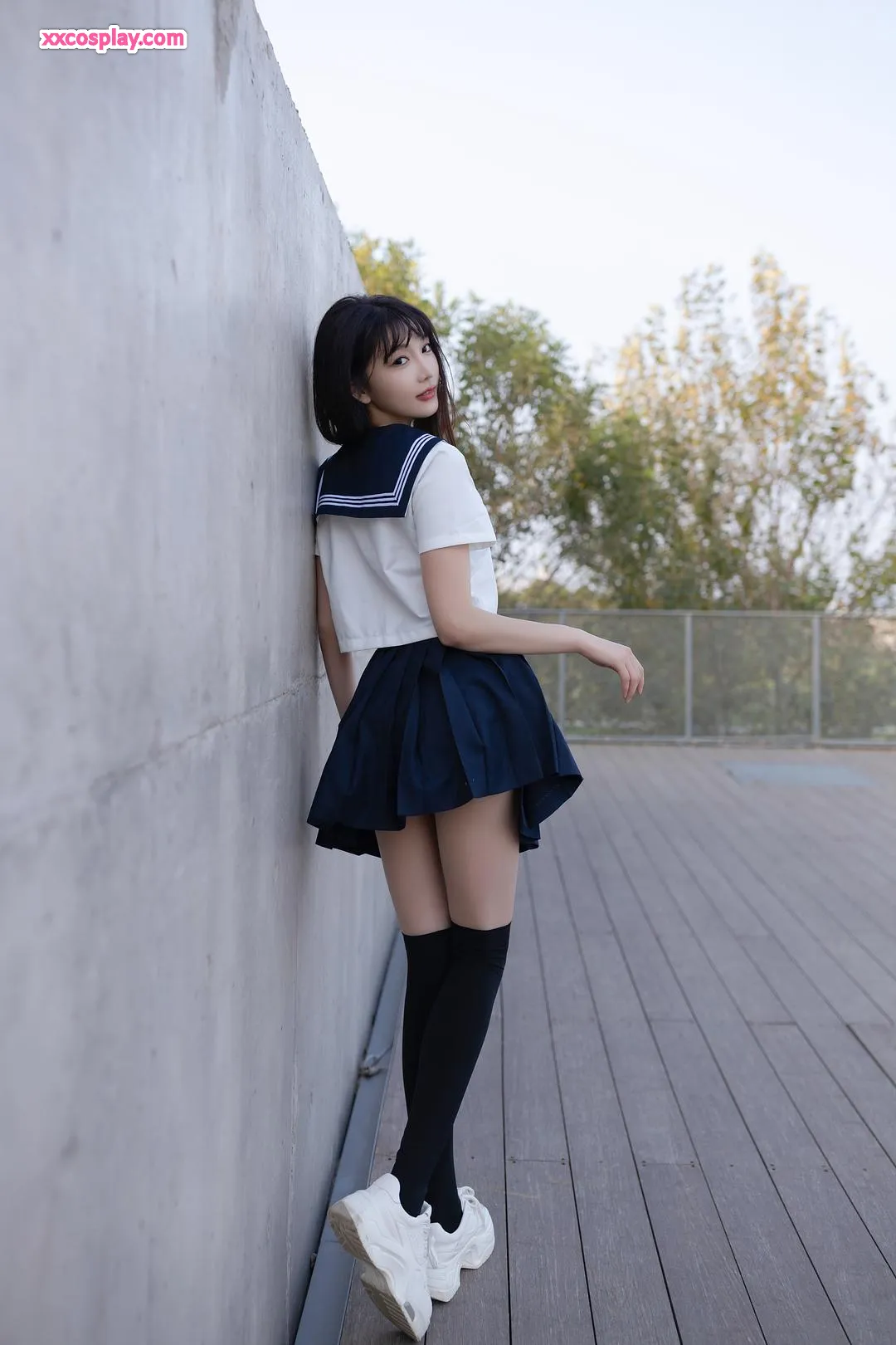 루 쉬안쉬안 & 안란: 매혹적인 스쿠미즈